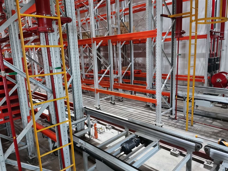 The Malaysia 30 meter high stacker crane three-dimensional warehouse project has been successfully accepted! The Malaysia 30 meter high stacker crane three-dimensional warehouse project has been successfully accepted!